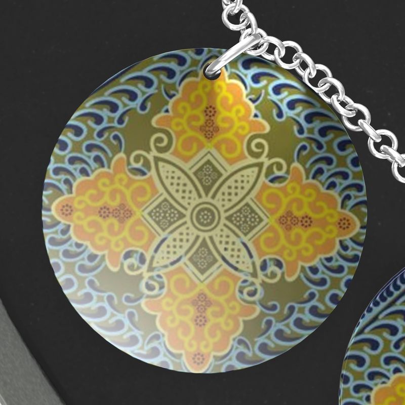 Triple silver disk pendant